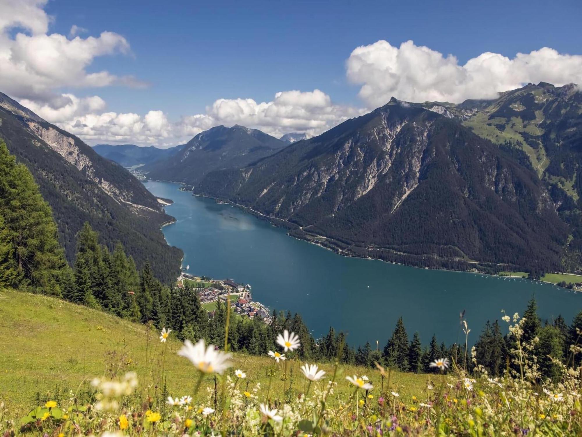 Apartment At The Achensee With Balcony Or Terrace Bagian luar foto